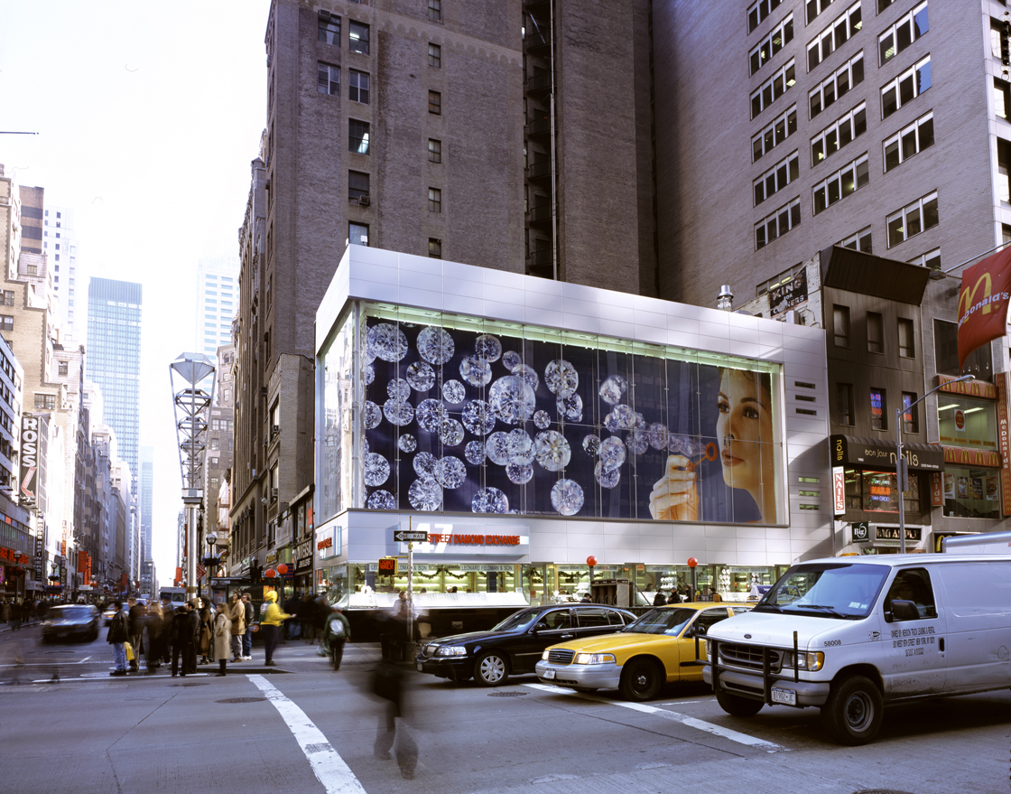 47th Street Diamond Exchange Exterior